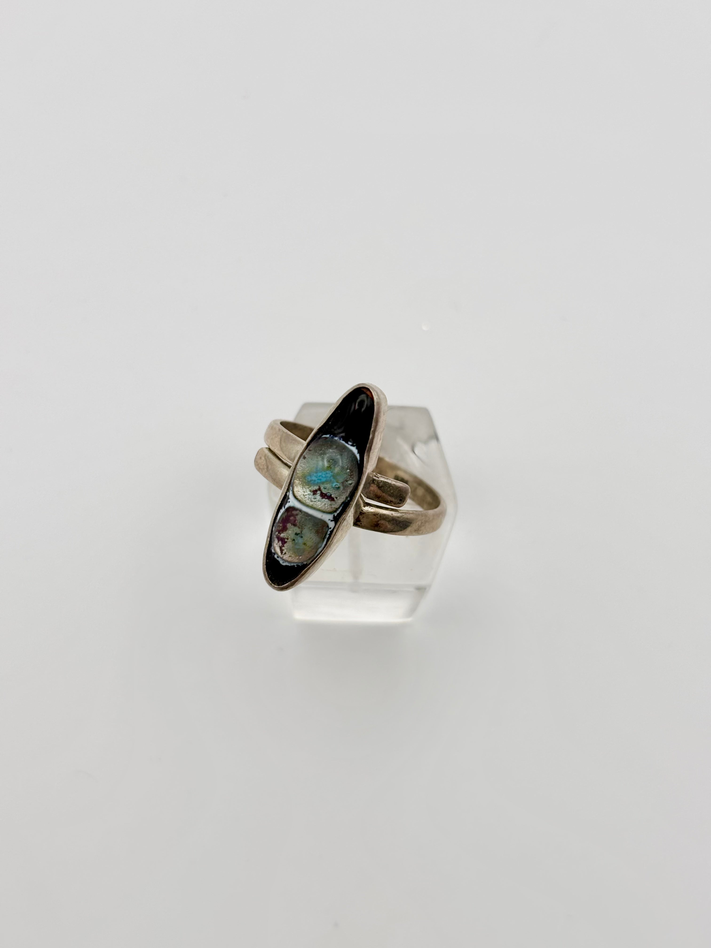 La bague "Hélène"