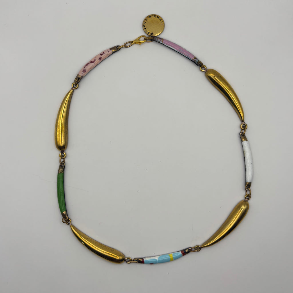 Le numero quatre pastel